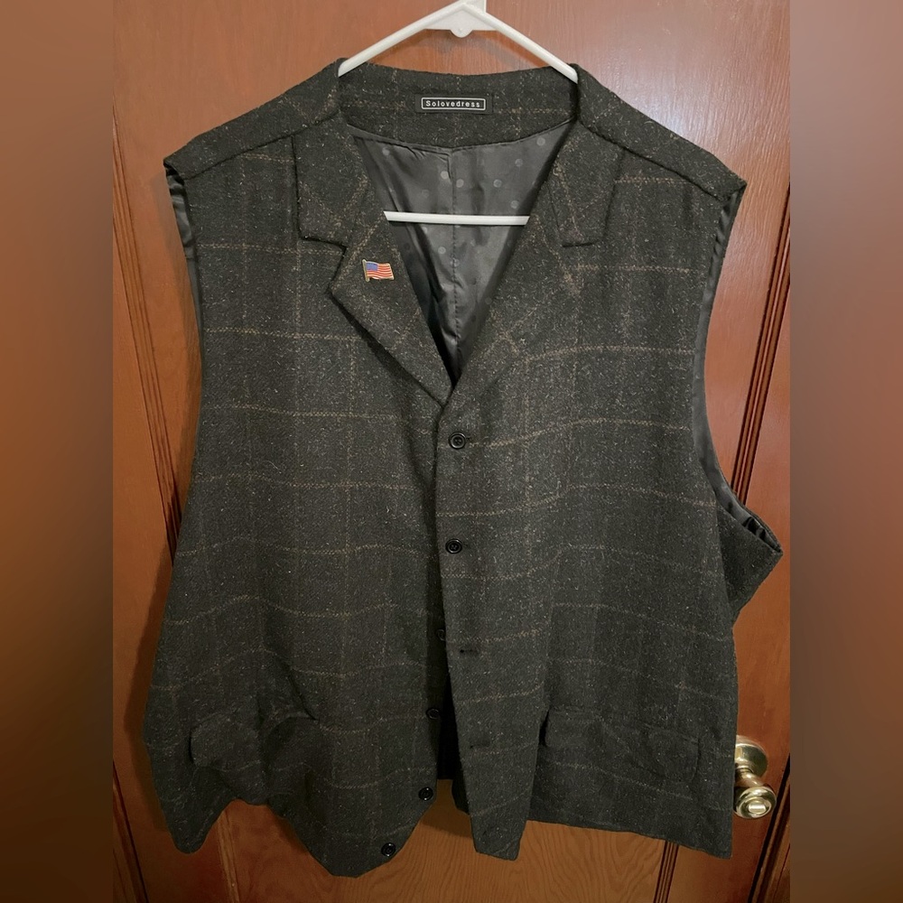 Wool vest